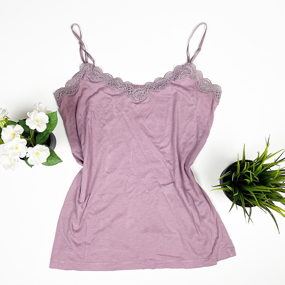 Lavender Lace Neckline TankTop
